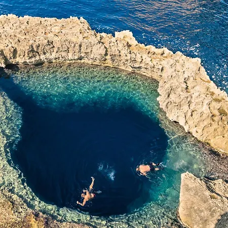 Maltese Stone 100mt From Sea - Happy